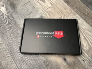 A box that says " guaranteed rate affinity ".